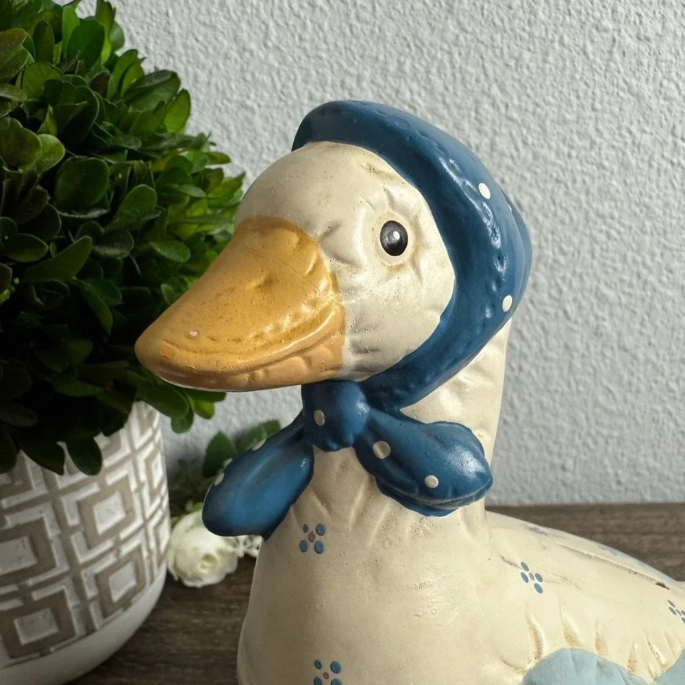 Vintage Country Goose Coin Bank Blue Bonnet Farmhouse Cottagecore Decor 8